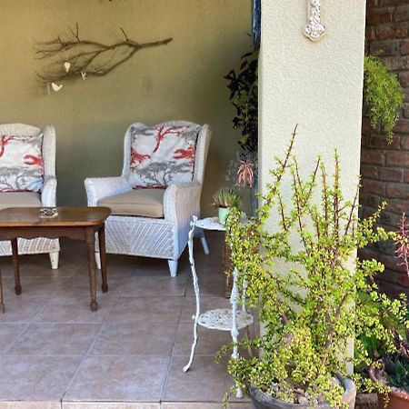 Pane Vivente Garden Cottage Beaufort West Bagian luar foto