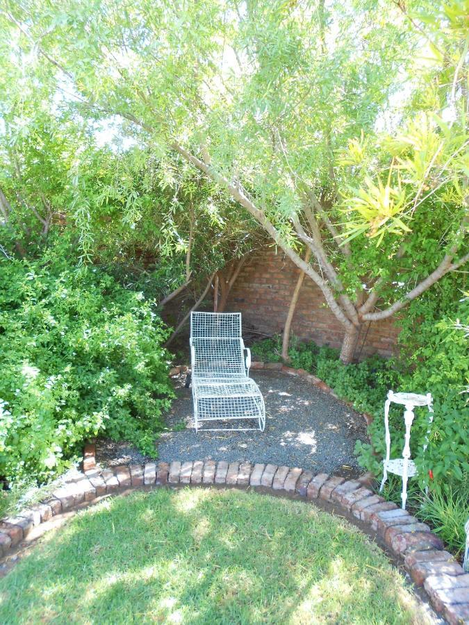 Pane Vivente Garden Cottage Beaufort West Bagian luar foto