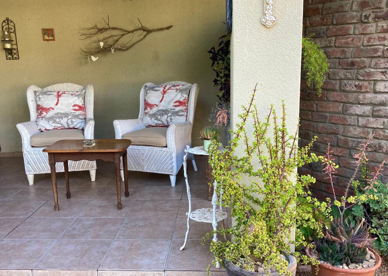 Pane Vivente Garden Cottage Beaufort West Bagian luar foto